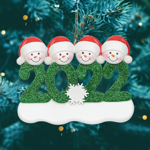 2022 Family of 4  Christmas Tree Ornament Hanging Decorations Personalised Gifts - Picture 1 of 2